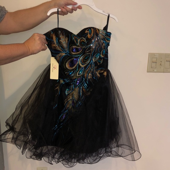Homecoming / Snowball dress - Picture 1 of 1